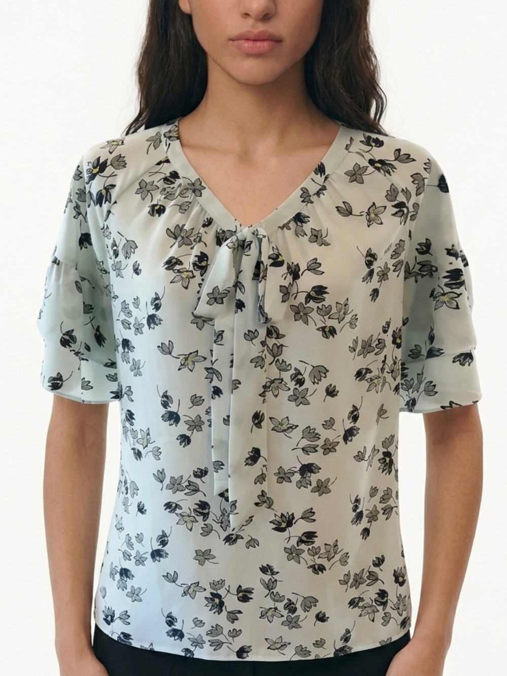 LOFT summery light blouse. Ruffle sleeves. Tie neck. Floral pattern size Medium